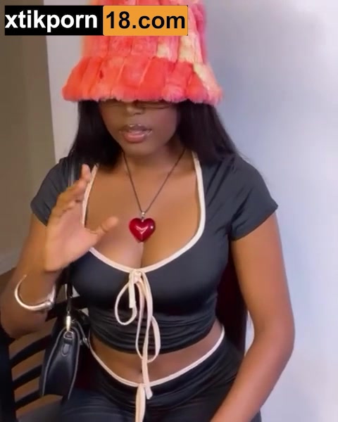 jadrolita  Video Boobs Raveal