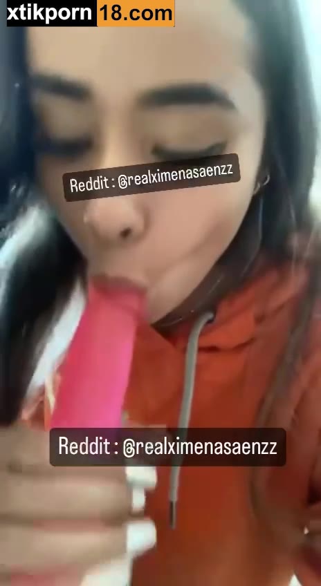 Ximena Saenz BLowjob Toy [ Onlyfans ]