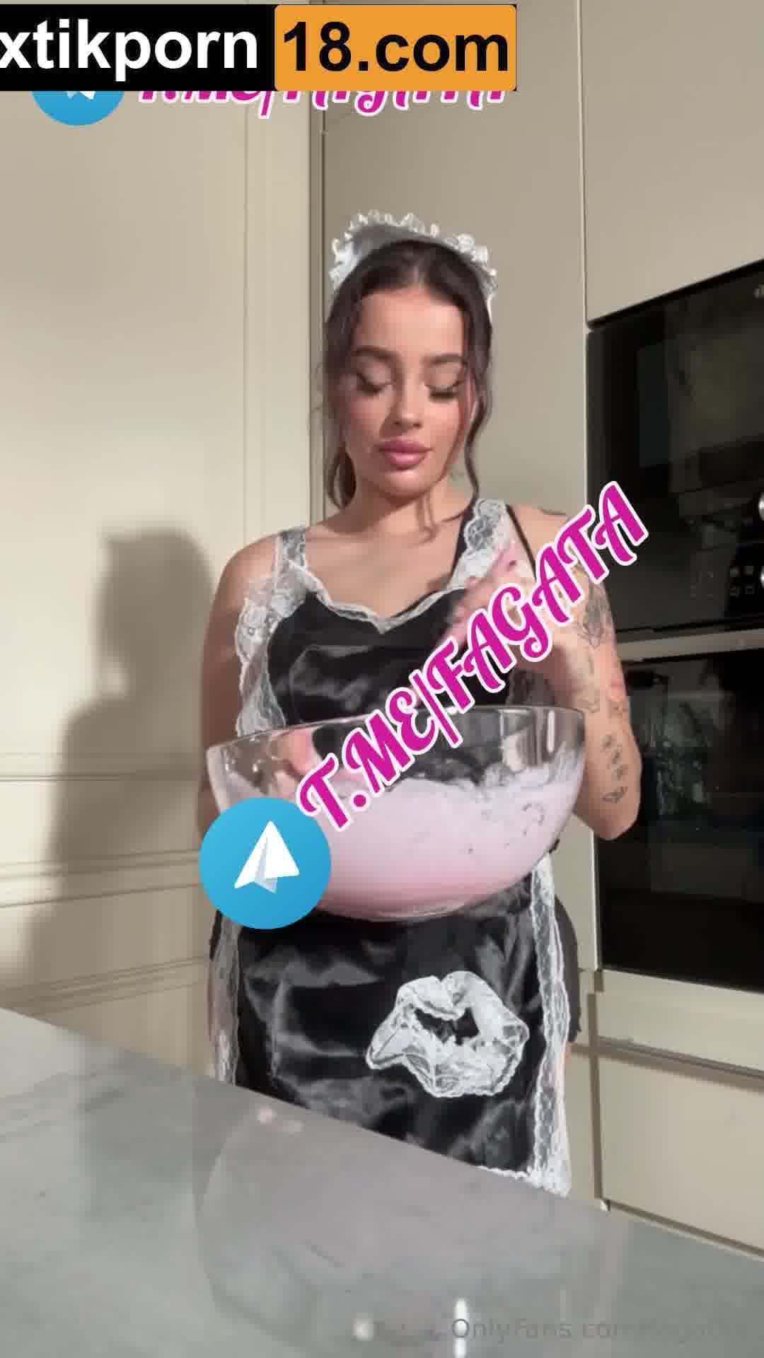 Fagatka/fagata Maid – Erotic Video